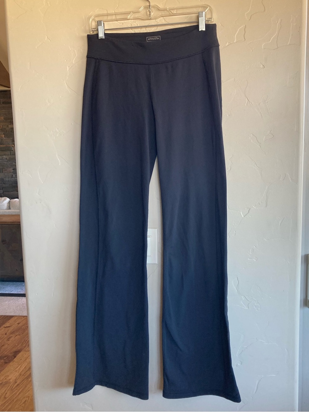 Athleta Y2K Black Flare Low Rise Leggings Size Medium Tall